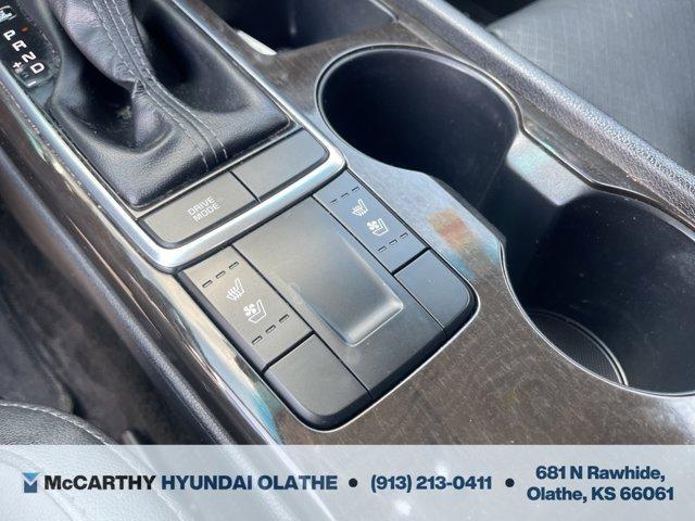 Photo of 2018 Ebony Black Kia Optima