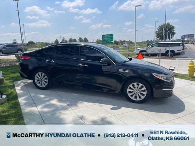 Photo of 2018 Ebony Black Kia Optima