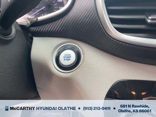 Photo of 2021 Stellar Silver Hyundai TUCSON