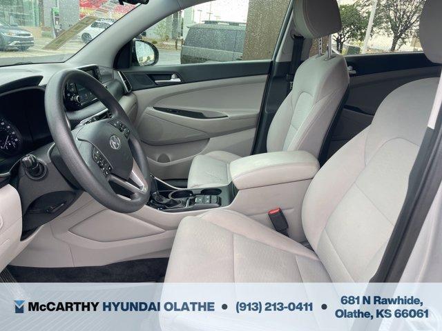 Photo of 2021 Stellar Silver Hyundai TUCSON