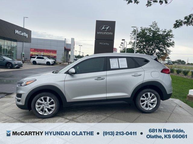 Photo of 2021 Stellar Silver Hyundai TUCSON