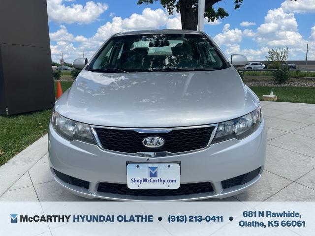 Photo of 2013 Bright Silver Metallic Kia Forte