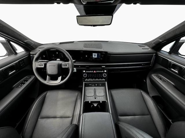 Photo of 2025 Phantom Black Hyundai SANTA FE HEV
