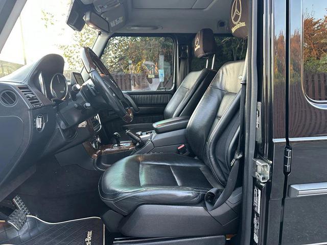 Photo of 2015 Black Mercedes-Benz G-Class