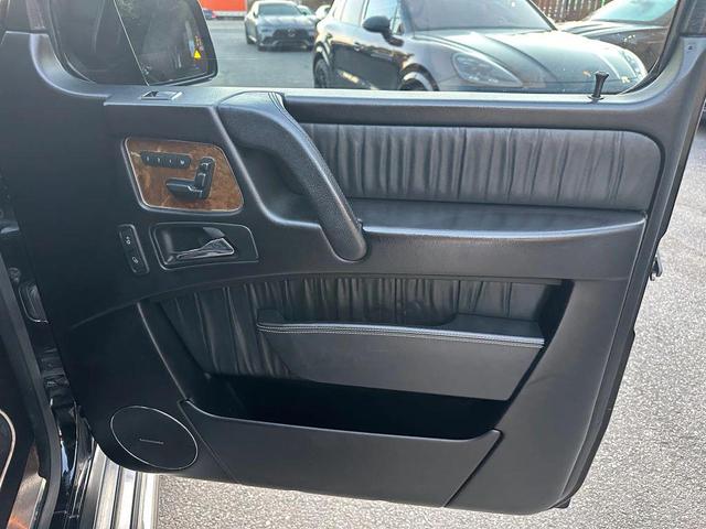 Photo of 2015 Black Mercedes-Benz G-Class