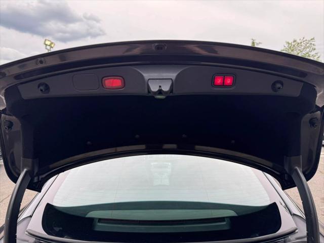 Photo of 2021 Gray Mercedes-Benz E-Class