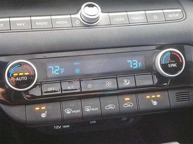 Photo of 2022 Phantom Black Hyundai ELANTRA