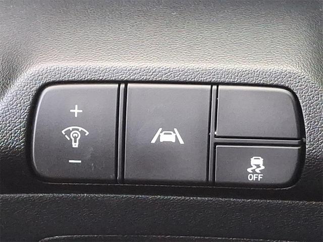 Photo of 2022 Phantom Black Hyundai ELANTRA