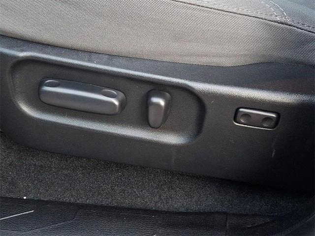 Photo of 2021 Midnight Black Metallic Toyota Tacoma