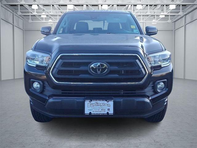 Photo of 2021 Midnight Black Metallic Toyota Tacoma