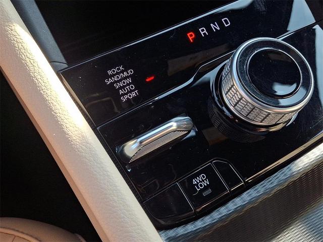 Photo of 2024 Rocky Mountain Pearlcoat Jeep Grand Cherokee 4xe
