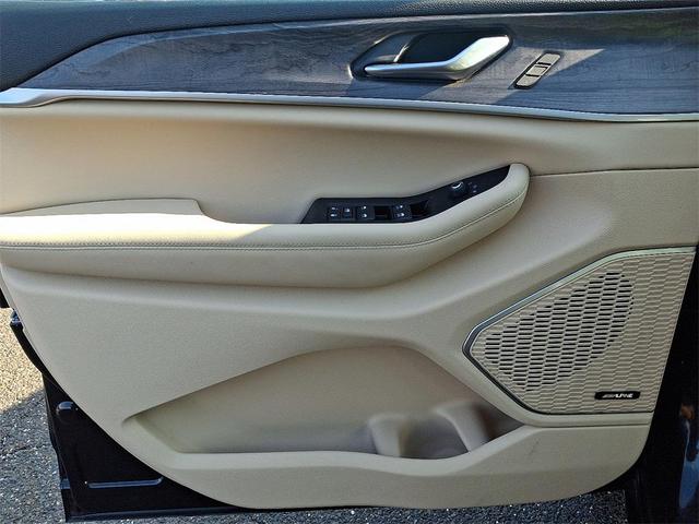 Photo of 2024 Rocky Mountain Pearlcoat Jeep Grand Cherokee 4xe