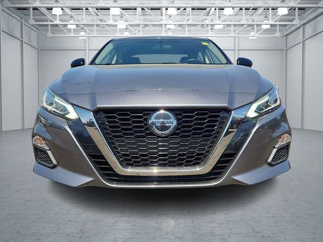 Photo of 2019 Gun Metallic Nissan Altima