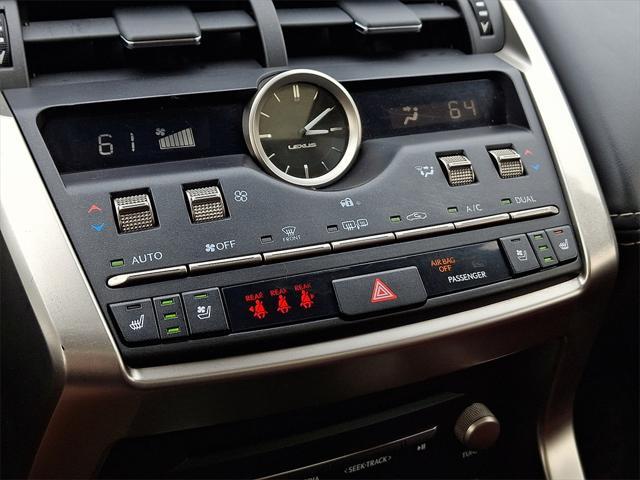 Photo of 2019 Silver Lexus NX 300