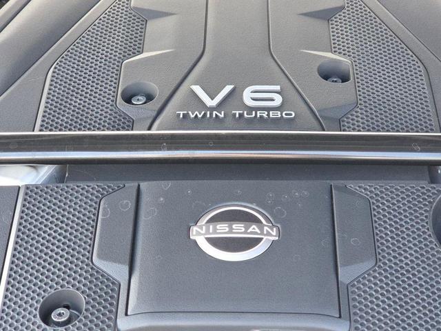 Photo of 2024 Gun Metallic Nissan Z