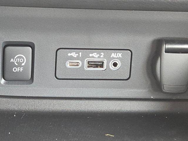 Photo of 2025 Scarlet Ember Nissan Sentra