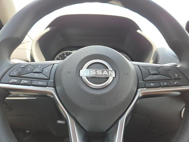Photo of 2025 Scarlet Ember Nissan Sentra