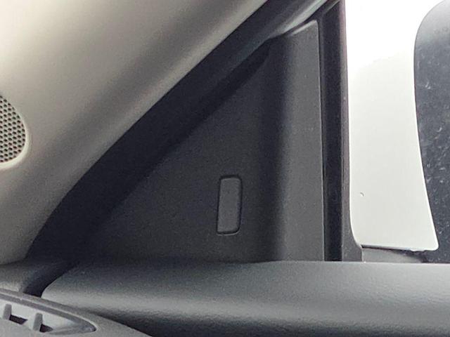 Photo of 2025 Aspen White Nissan Sentra