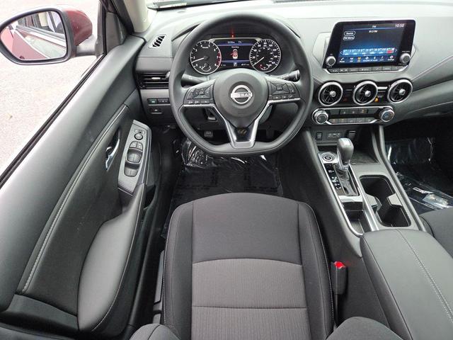 Photo of 2025 Rosewood Metallic Nissan Sentra