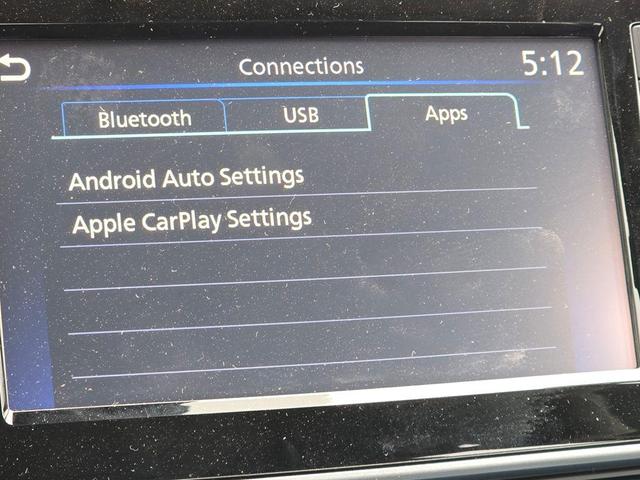 Photo of 2025 Brilliant Silver Metallic Nissan Versa