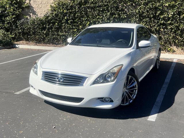 2011 Infiniti G37