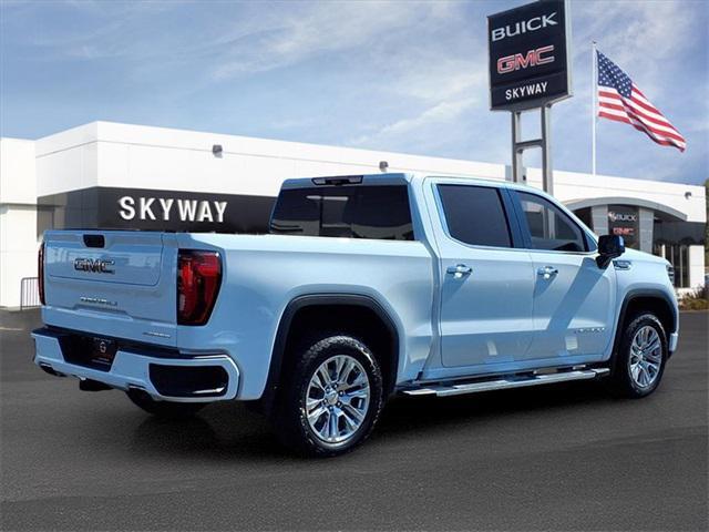 Photo of 2024 Summit White GMC Sierra 1500
