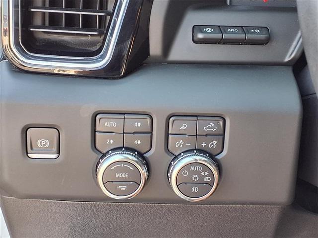 Photo of 2024 Summit White GMC Sierra 1500