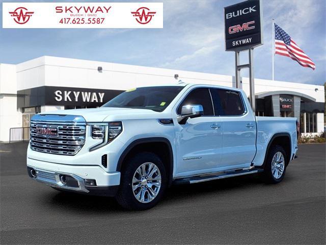 Photo of 2024 Summit White GMC Sierra 1500