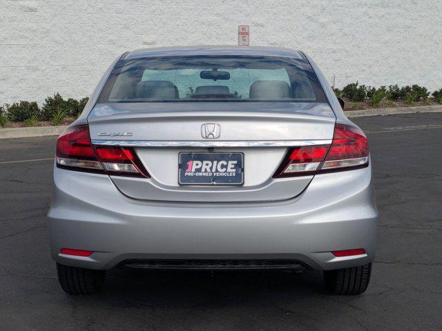 Photo of 2015 Alabaster Silver Metallic Honda Civic