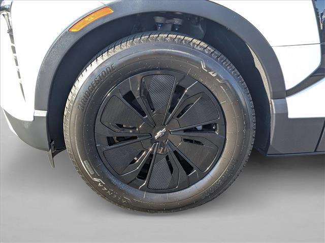 Photo of 2026 Summit White Chevrolet Blazer EV