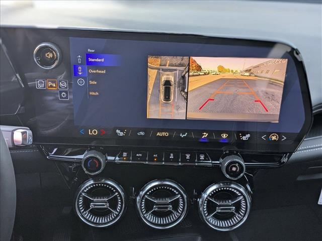 Photo of 2026 Summit White Chevrolet Blazer EV