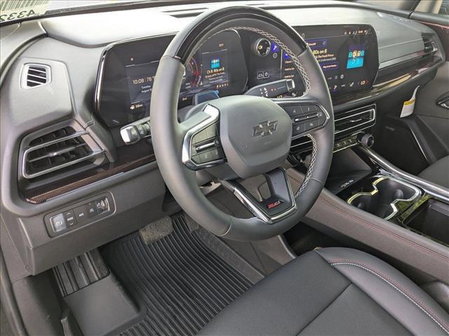 Photo of 2026 Mosaic Black Metallic Chevrolet Traverse