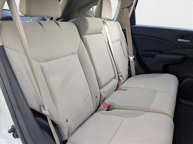 Photo of 2016 White Diamond Pearl Honda CR-V