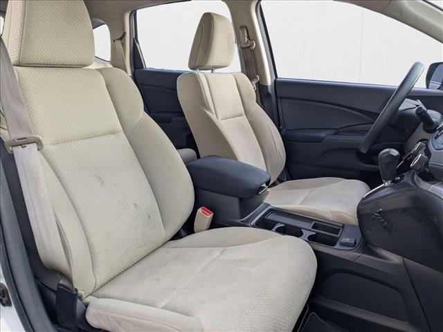 Photo of 2016 White Diamond Pearl Honda CR-V