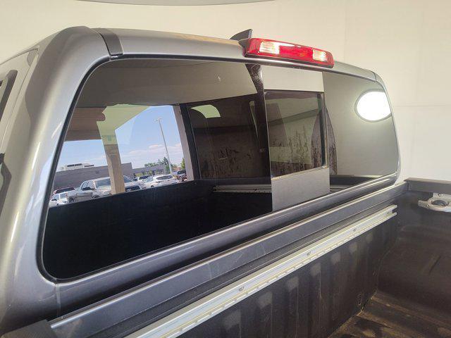 Photo of 2024 Gun Metallic Nissan Frontier