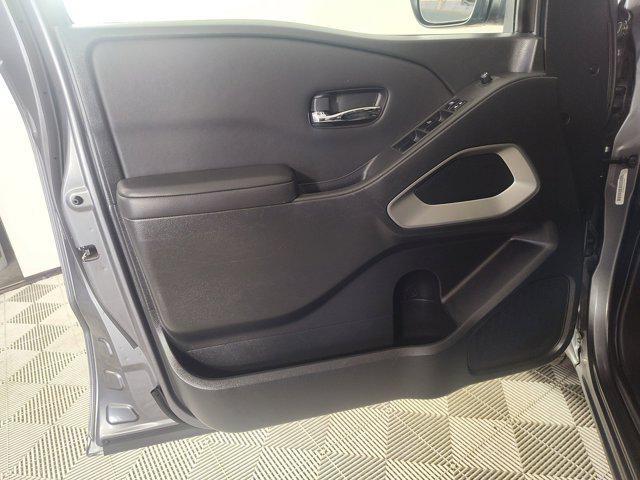 Photo of 2024 Gun Metallic Nissan Frontier