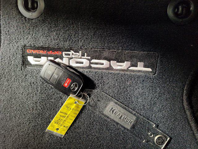 Photo of 2024 Ice Cap Toyota Tacoma