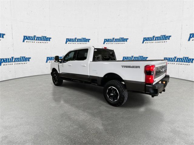 Photo of 2025 STAR WHITE Ford F-350