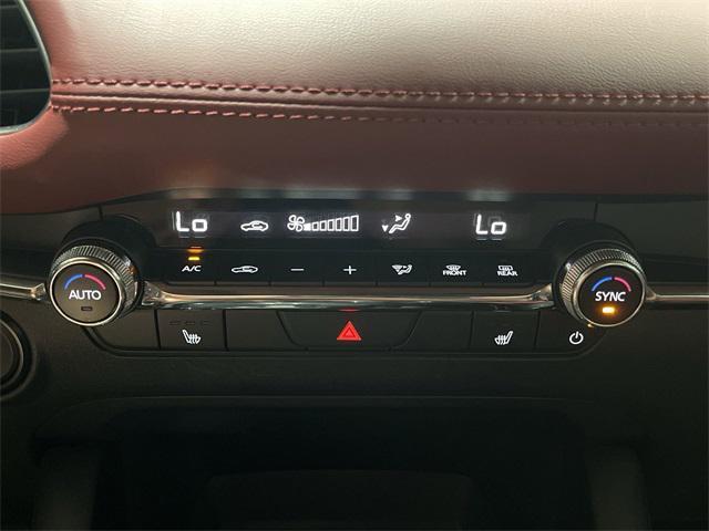 Photo of 2025 Snowflake White Pearl Mica Mazda Mazda3