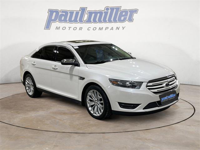 2016 Ford Taurus