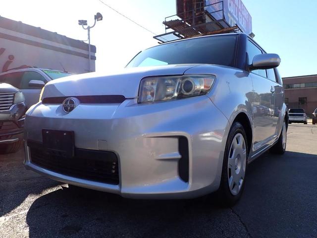 Photo of 2012 Silver Scion xB