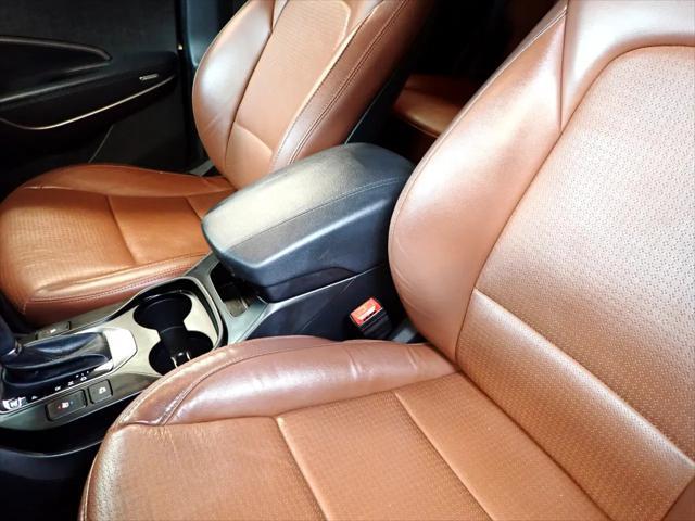 Photo of 2014 Black Hyundai Santa Fe Sport