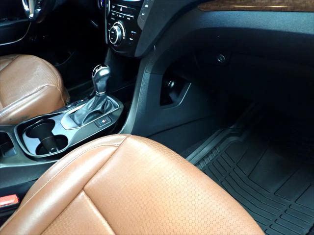 Photo of 2014 Black Hyundai Santa Fe Sport