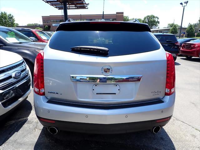 Photo of 2010 Silver Cadillac SRX