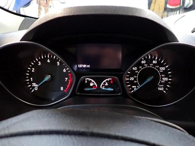 Photo of 2017 Blue Ford Escape