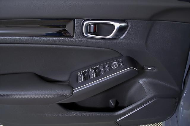 Photo of 2025 Grey Honda Civic Hybrid