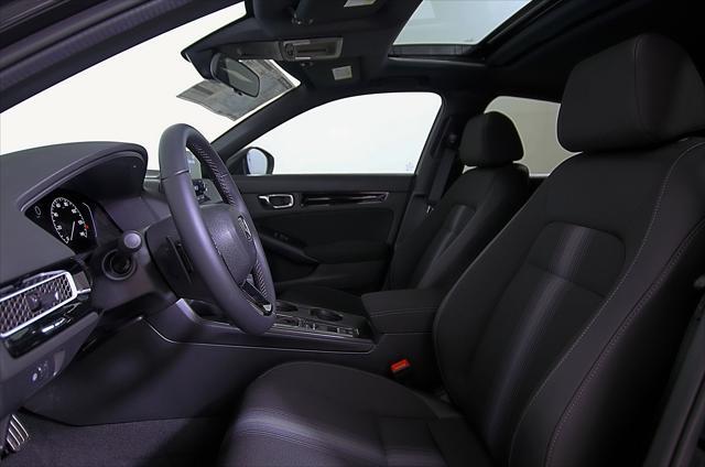 Photo of 2025 Crystal Black Pearl Honda Civic Hybrid