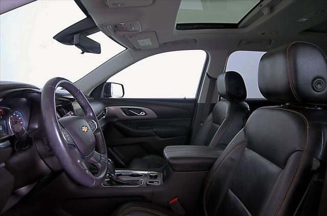 Photo of 2018 Mosaic Black Metallic Chevrolet Traverse
