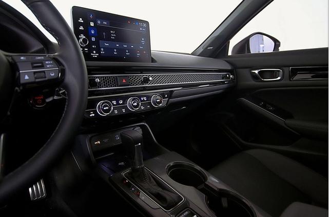 Photo of 2025 Rallye Red Honda Civic Hybrid