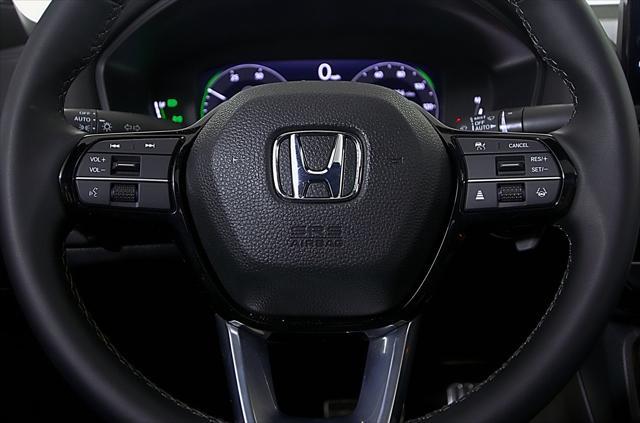Photo of 2025 White Pearl Honda Civic Hybrid